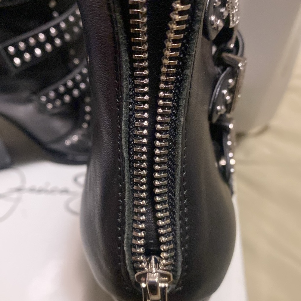 Motorcycle Booties - Picture 3 of 7